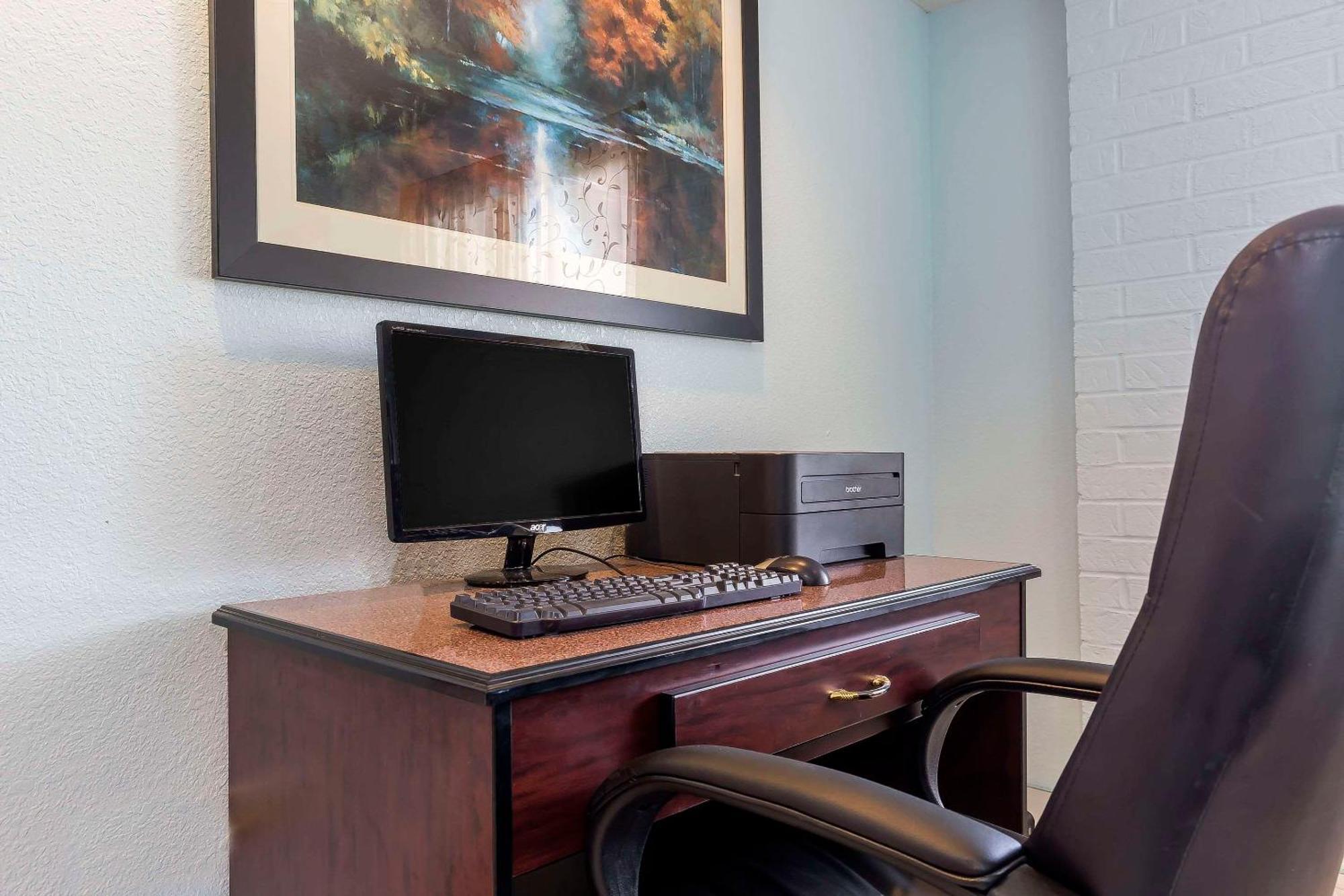 Quality Inn Sycamore - Dekalb Zewnętrze zdjęcie
